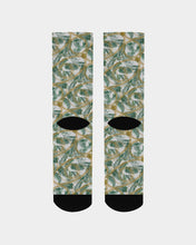 Load image into Gallery viewer, 2022 GENERATIONAL WEALTH Men&#39;s Socks
